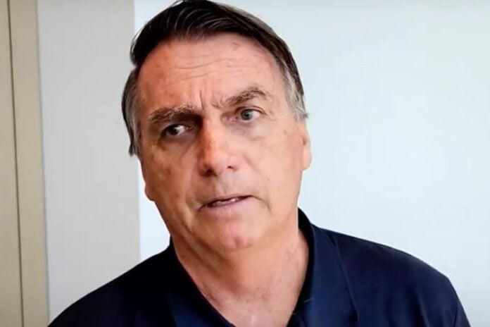 Jair Bolsonaro se pronuncia após explosão em Brasília: ‘Maluco’