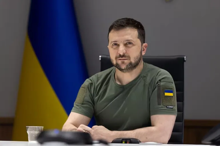 Ucrânia: Zelensky sinaliza que está aberto a negociar um acordo de paz