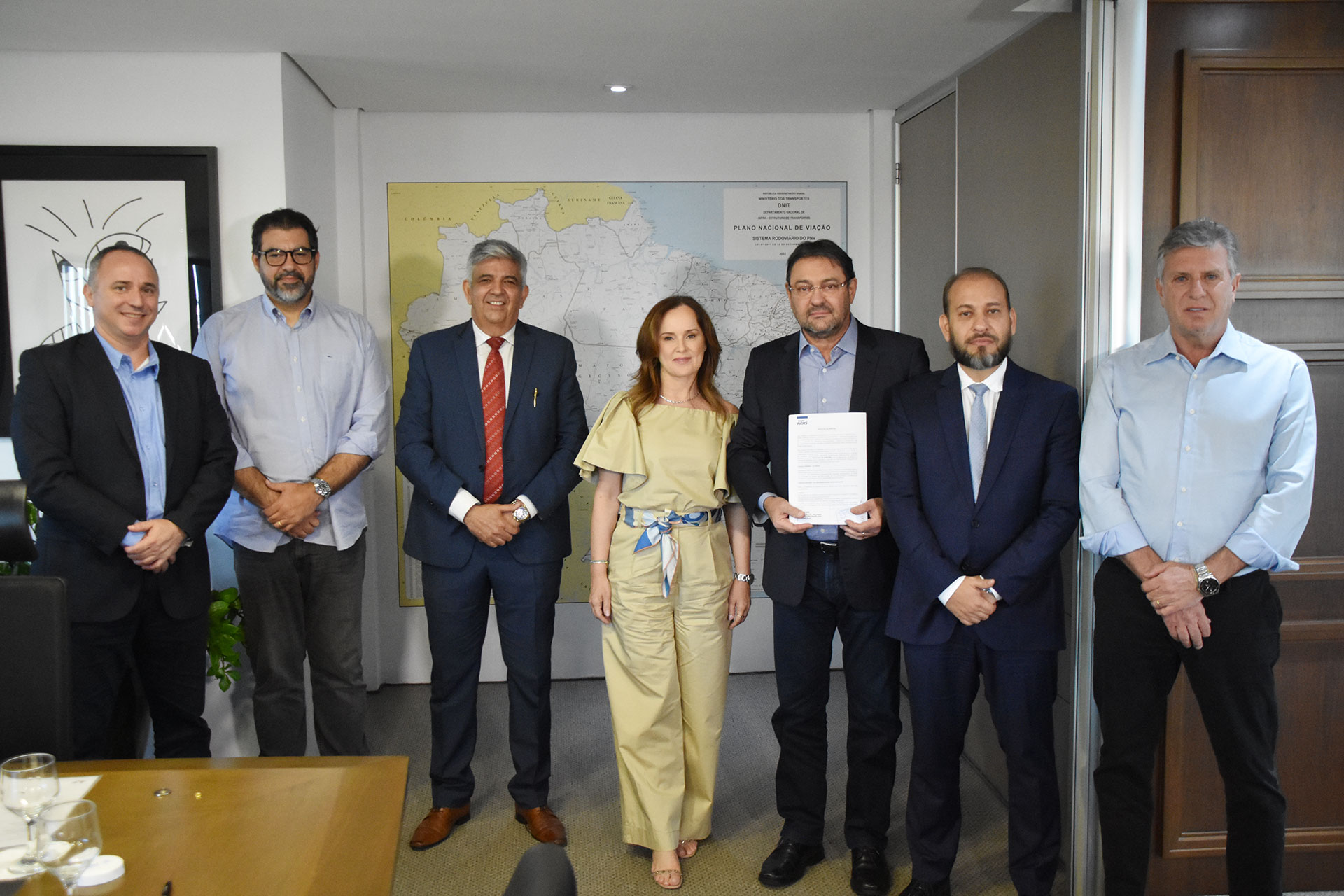 Fiems firma acordo para atrair trabalhadores paraguaios para Mato Grosso do Sul