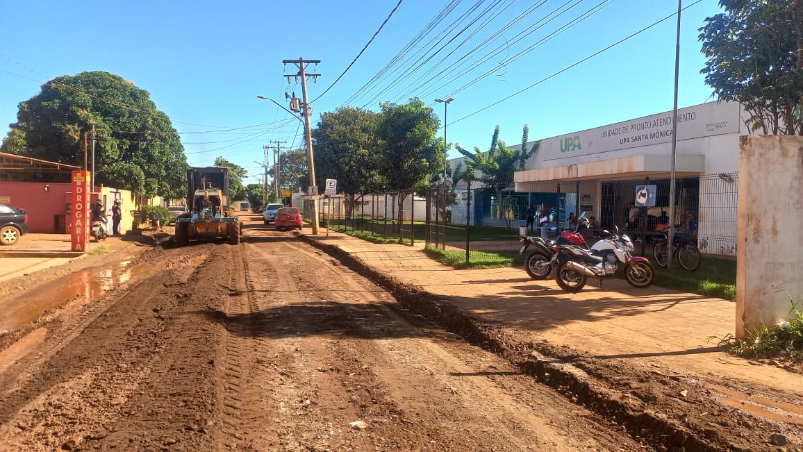 Prefeitura intensifica manutenção de vias não pavimentadas e reforça serviços de zeladoria