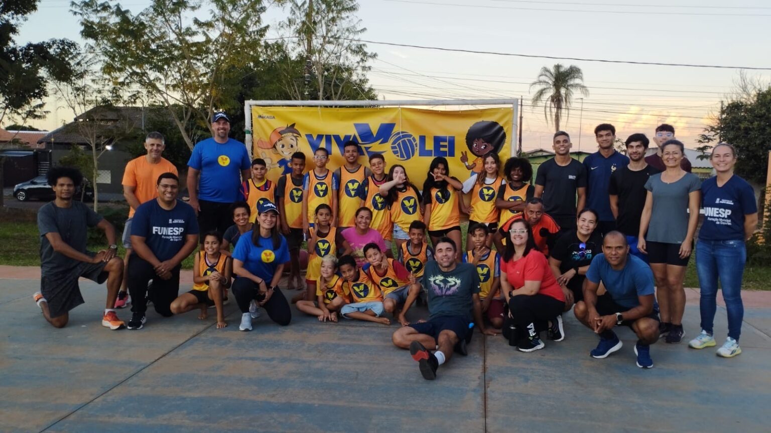 Parceria entre Funesp e CBV leva capacitação do Viva Vôlei a profissionais de Campo Grande