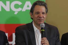 Contra aumento do IOF, Câmara vota nesta segunda urgência para derrubar decreto