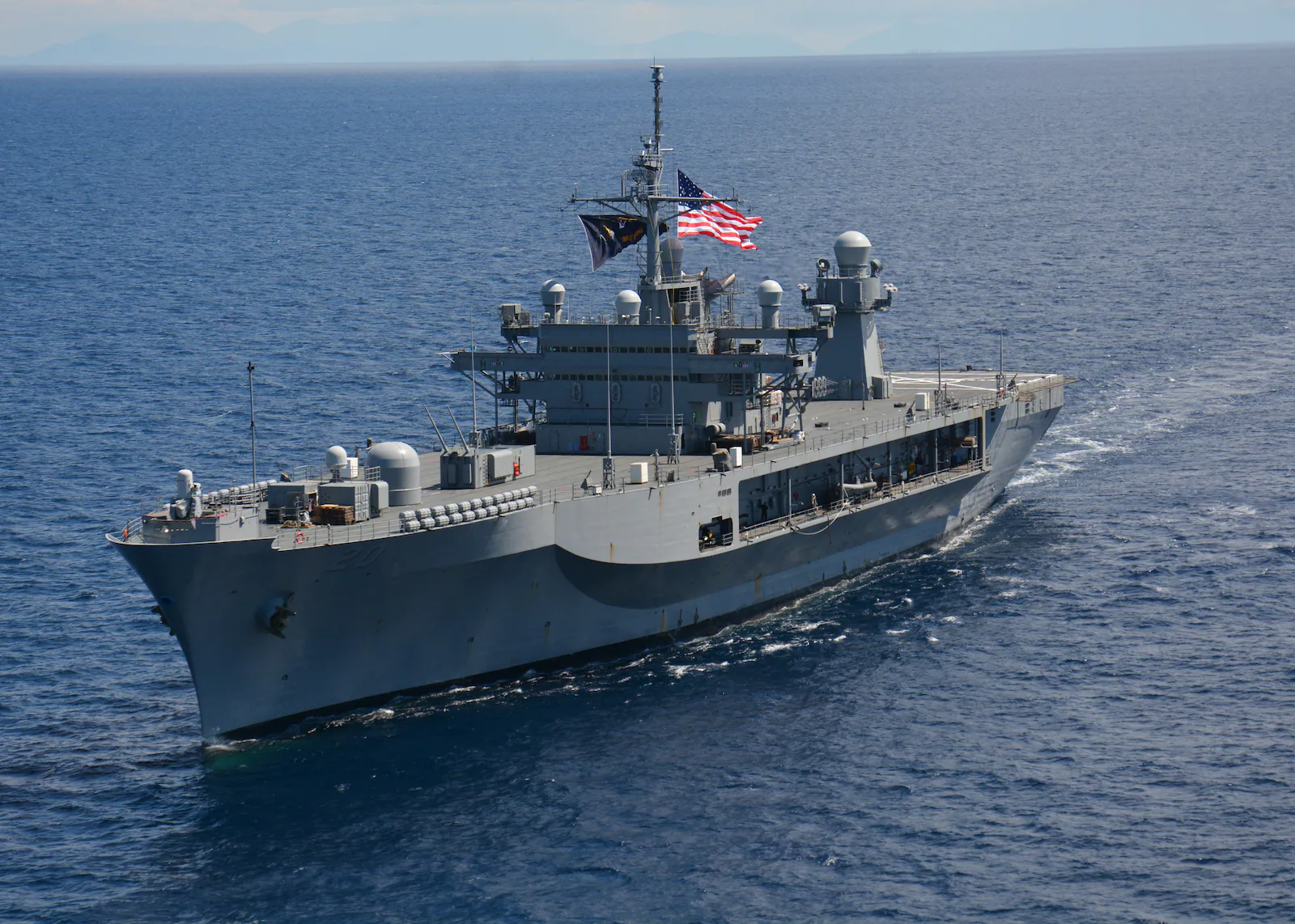 Navios dos EUA treinam para sobreviver a ‘pesadelos’ que destruíram frota russa