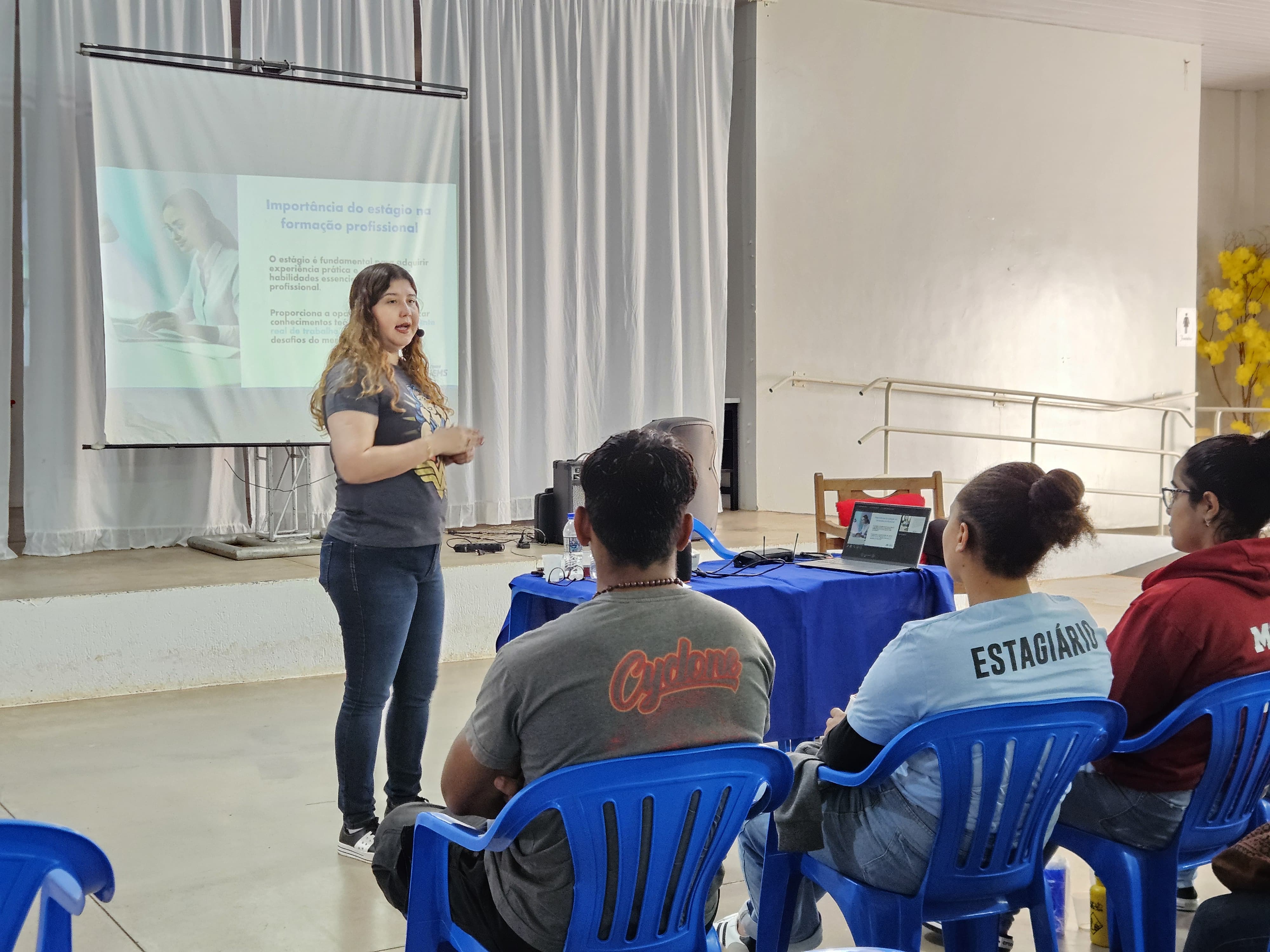 IEL MS promove palestra para supervisores e estagiários em Chapadão do Sul