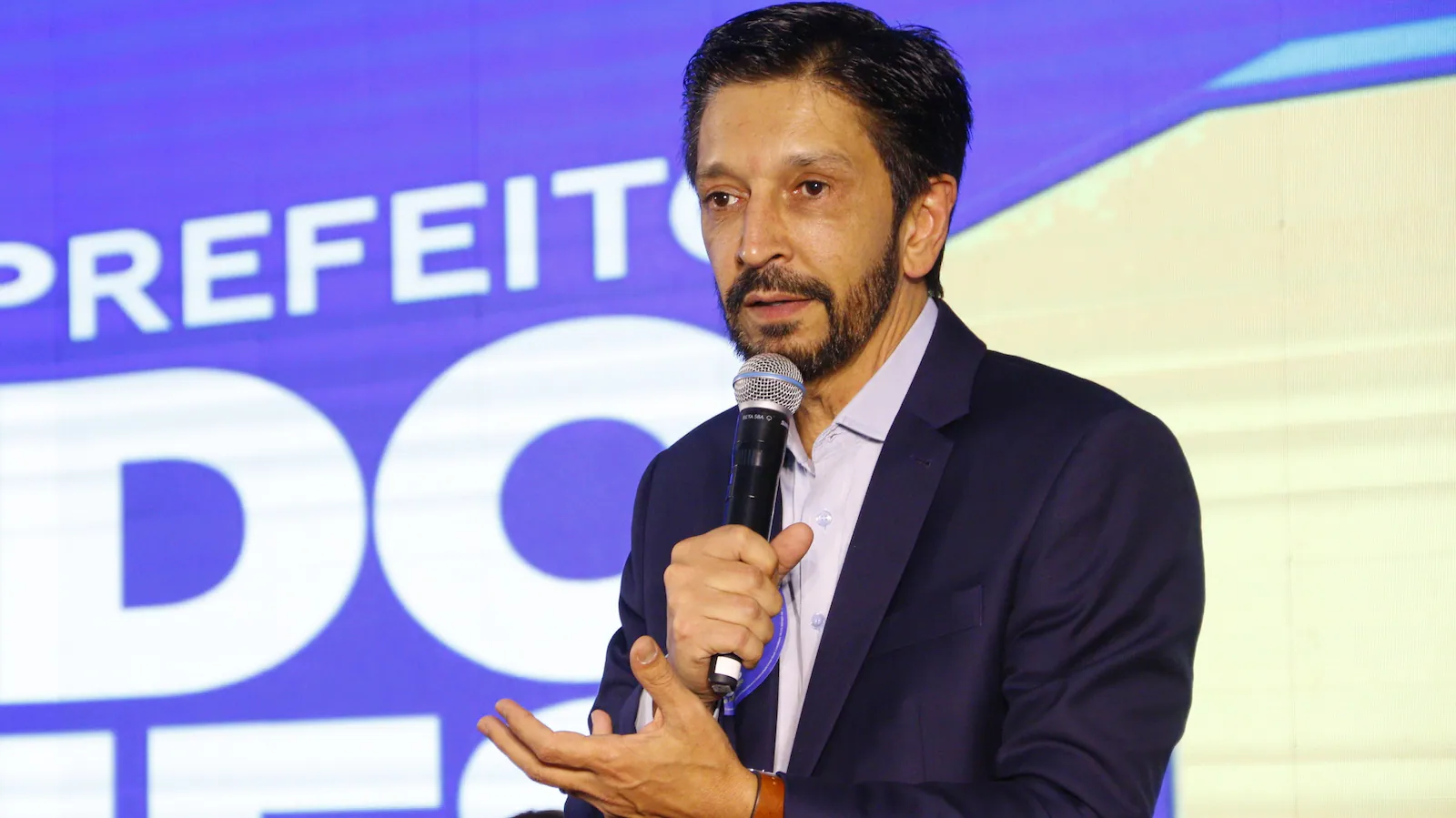 Gestão Nunes é aprovada por 62,2%, e 46,9% a consideram ótima ou boa, diz pesquisa