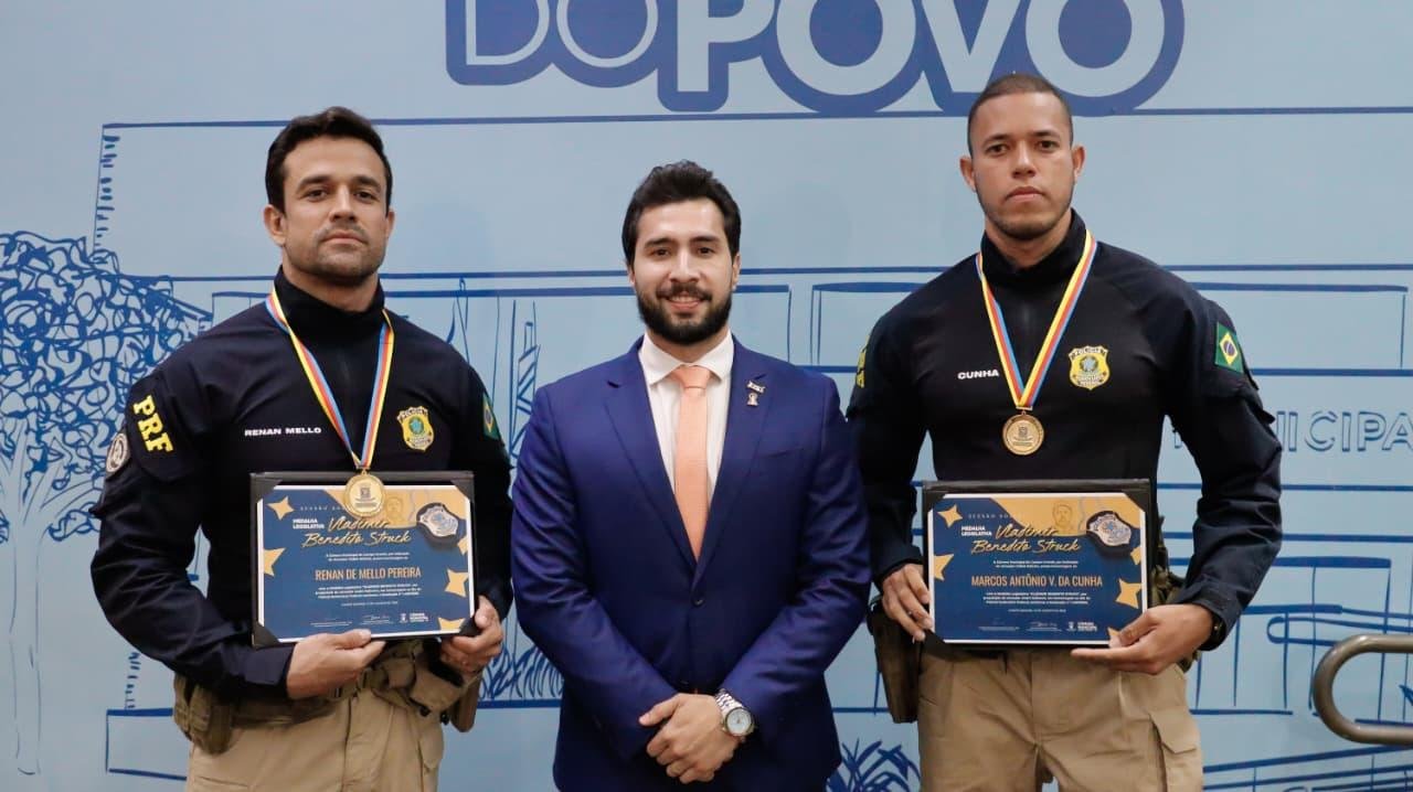Fábio Rocha homenageia policiais rodoviários federais em Sessão Solene