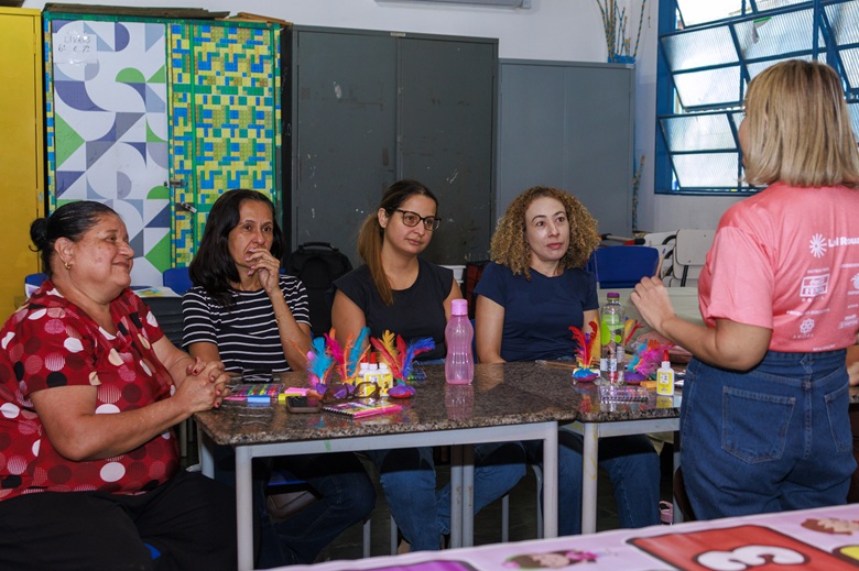 Escola da Reme resgata brincadeiras para alfabetizar crianças 