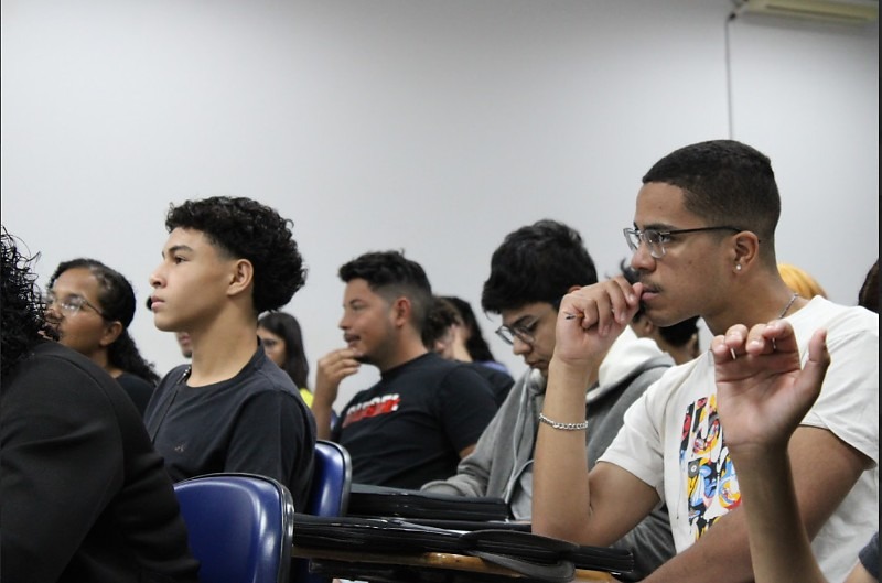 Sejuv abre inscrições para curso gratuito de logística com aulas noturnas na Capital