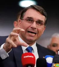 Argentina afirma não ter registrado entrada de Flávio Bolsonaro no país